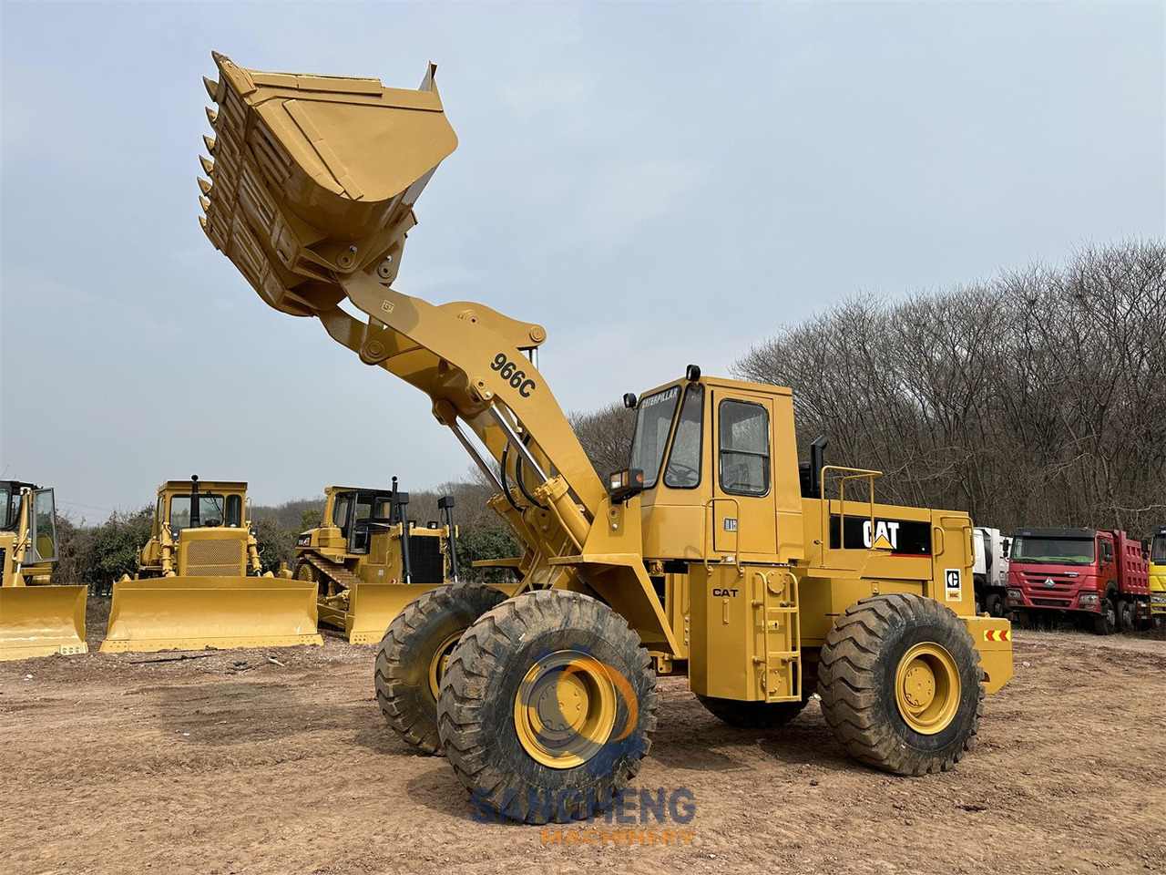 CATERPILLAR 966C wheel loader - 휠 로더 : 사진 2 CATERPILLAR 966C wheel loader - 휠 로더 : 사진 2