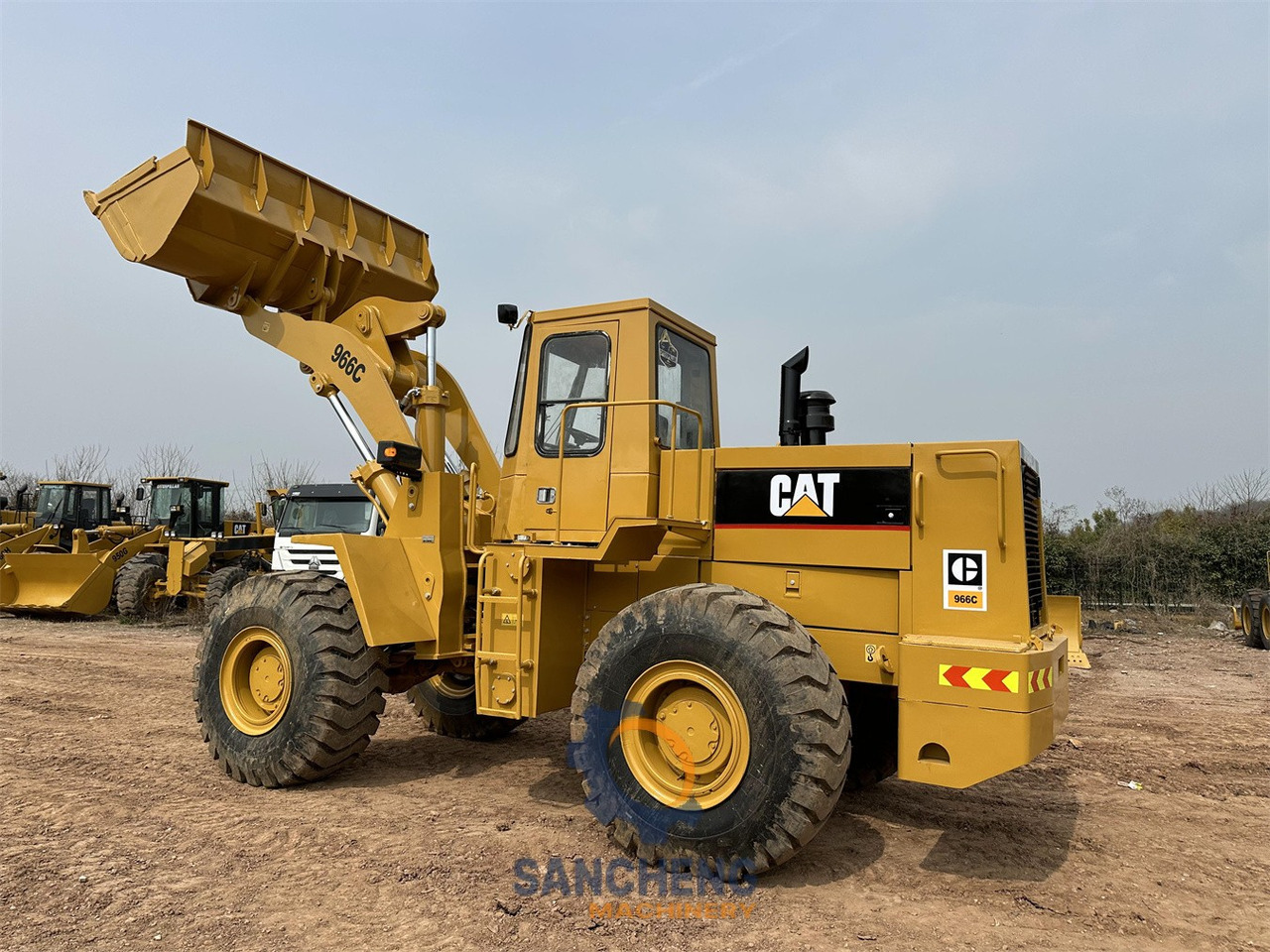 CATERPILLAR 966C wheel loader - 휠 로더 : 사진 4 CATERPILLAR 966C wheel loader - 휠 로더 : 사진 4