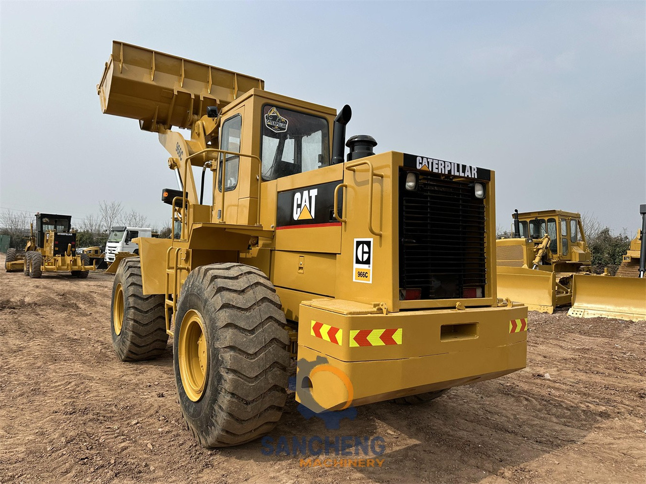CATERPILLAR 966C - 휠 로더 : 사진 4 CATERPILLAR 966C - 휠 로더 : 사진 4