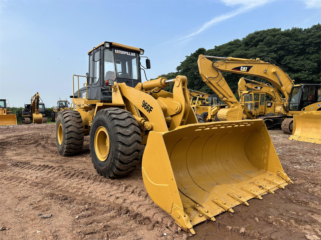 CATERPILLAR 966F - 휠 로더 : 사진 1 CATERPILLAR 966F - 휠 로더 : 사진 1