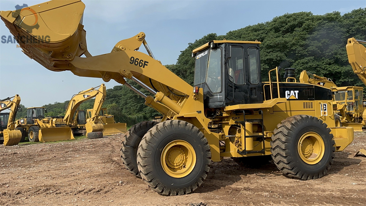 CATERPILLAR 966F - 휠 로더 : 사진 2 CATERPILLAR 966F - 휠 로더 : 사진 2