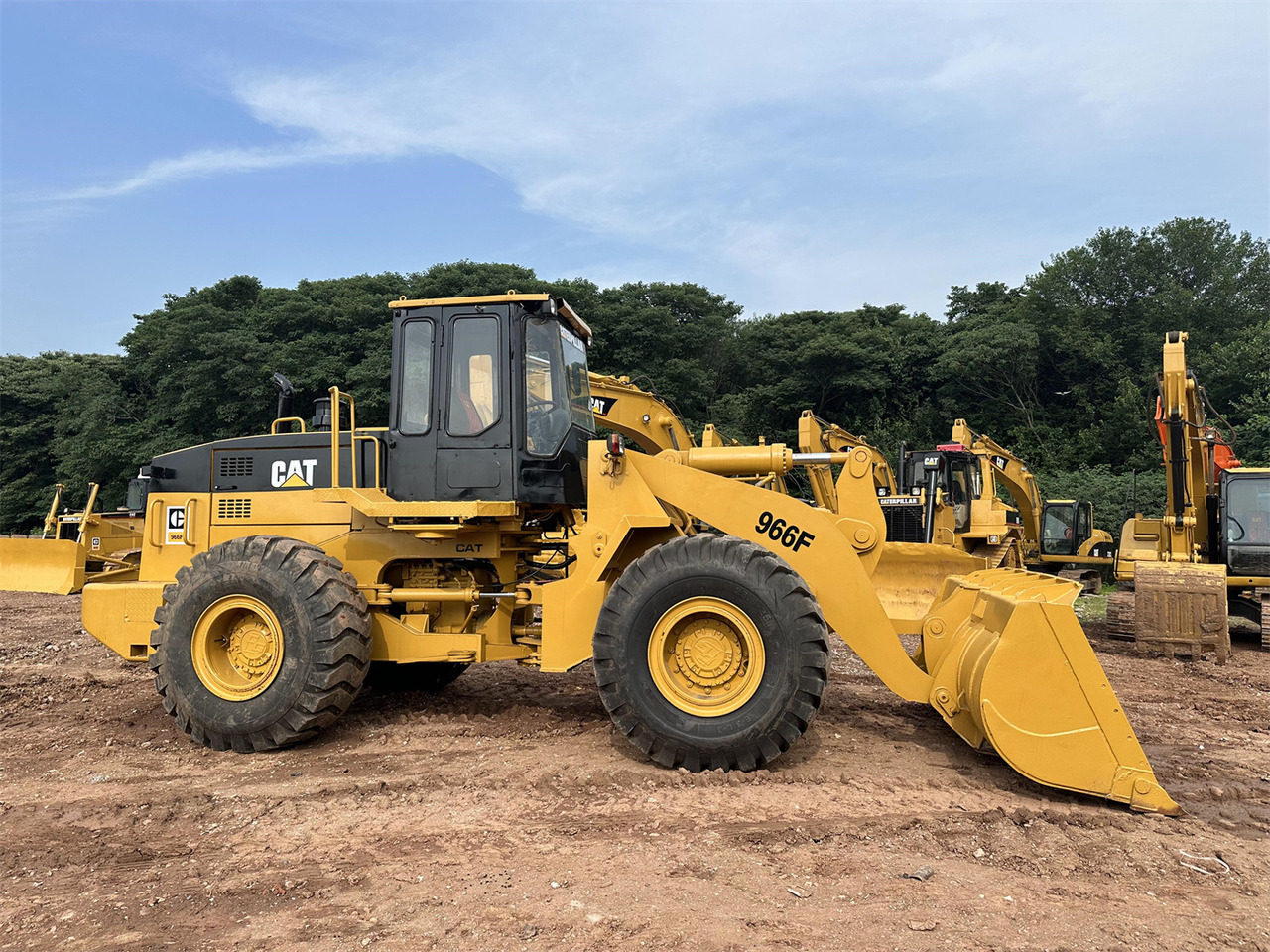 CATERPILLAR 966F - 휠 로더 : 사진 2 CATERPILLAR 966F - 휠 로더 : 사진 2