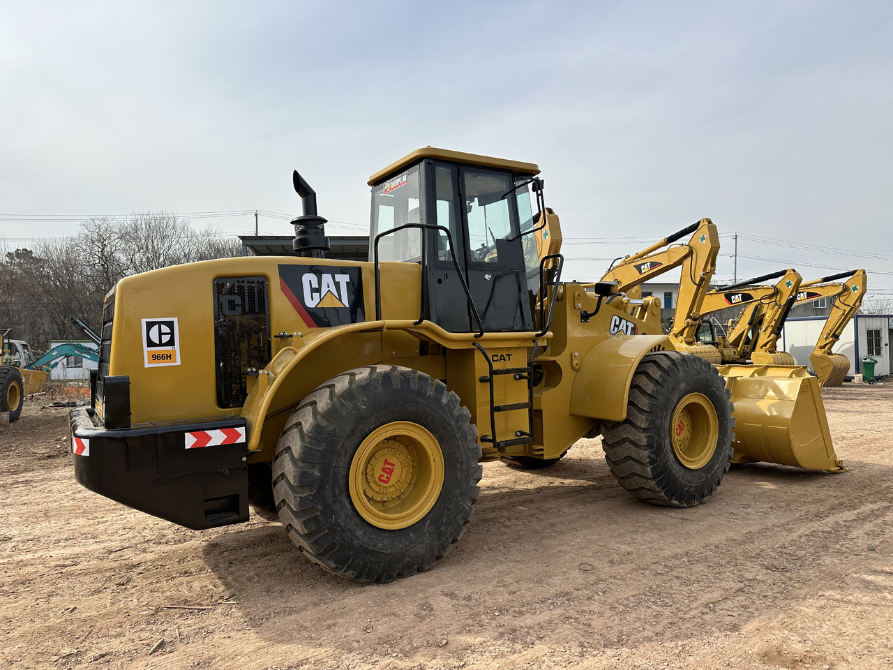 CATERPILLAR 966H - 휠 로더 : 사진 1 CATERPILLAR 966H - 휠 로더 : 사진 1
