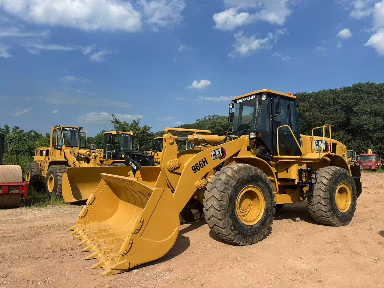CATERPILLAR 966H - 휠 로더 : 사진 1 CATERPILLAR 966H - 휠 로더 : 사진 1