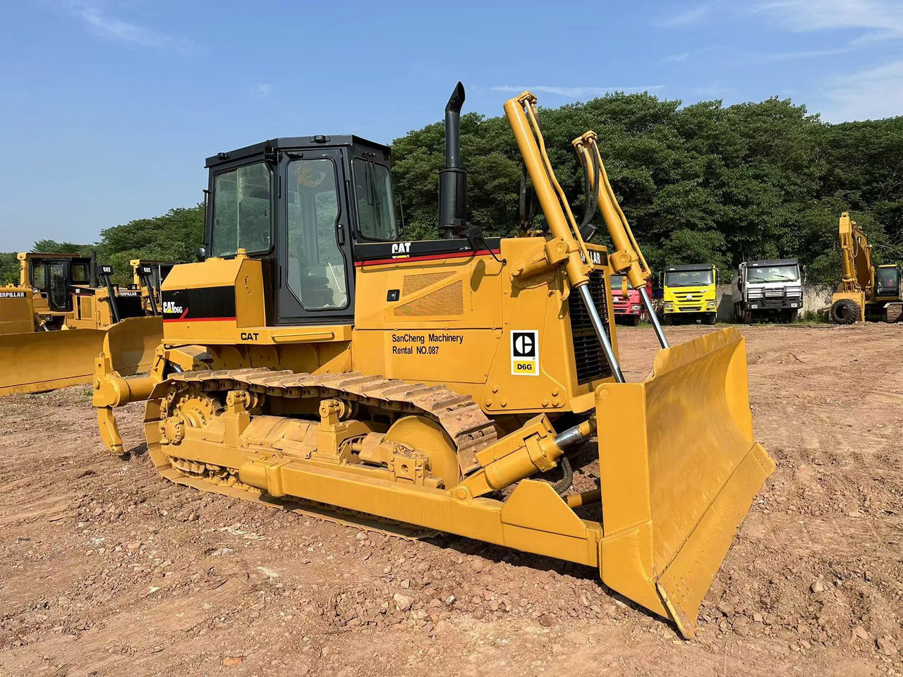 CATERPILLAR D6G Crawler Dozer - 불도저 : 사진 2 CATERPILLAR D6G Crawler Dozer - 불도저 : 사진 2