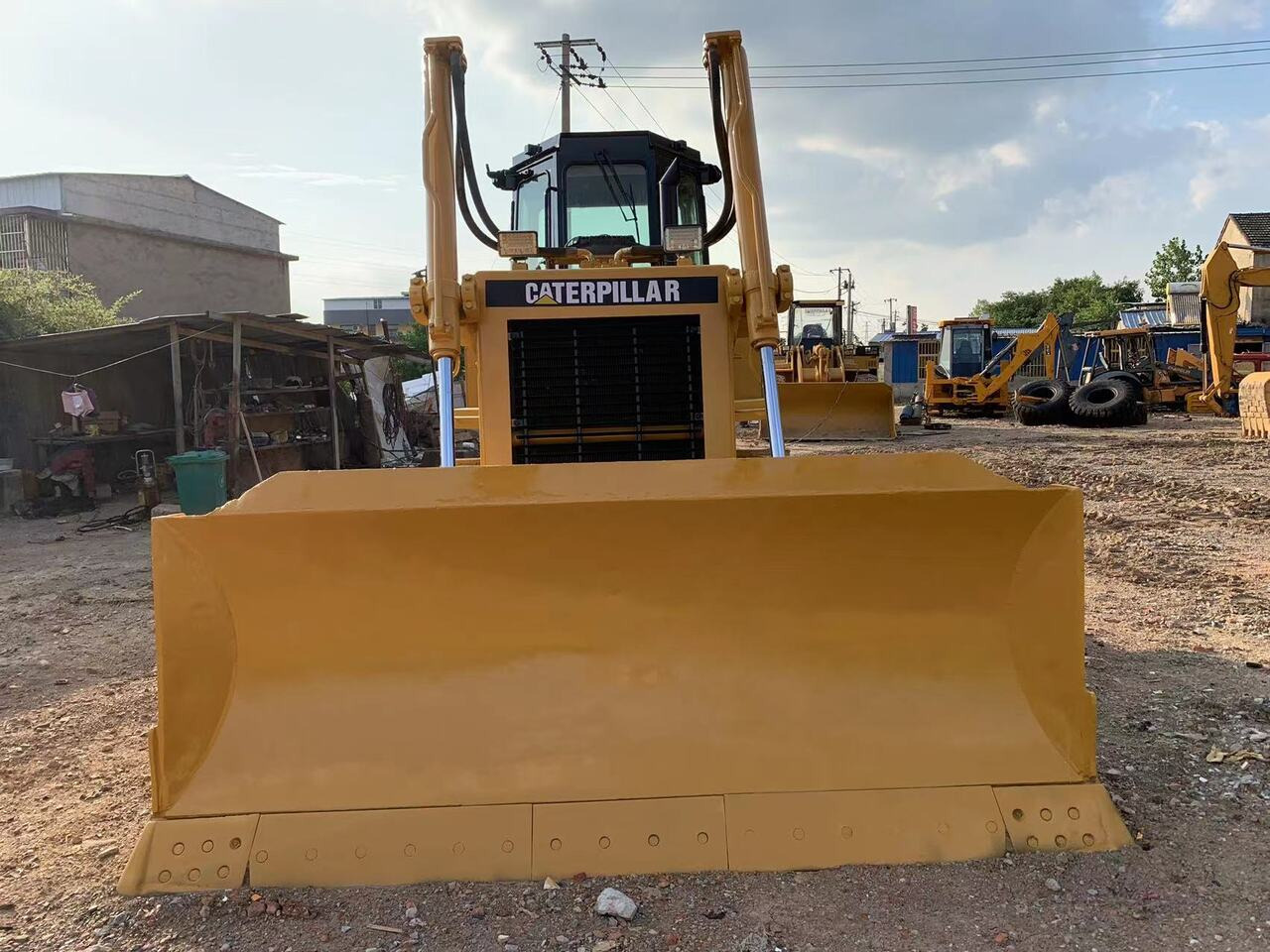 CATERPILLAR D6G - 불도저 : 사진 5 CATERPILLAR D6G - 불도저 : 사진 5