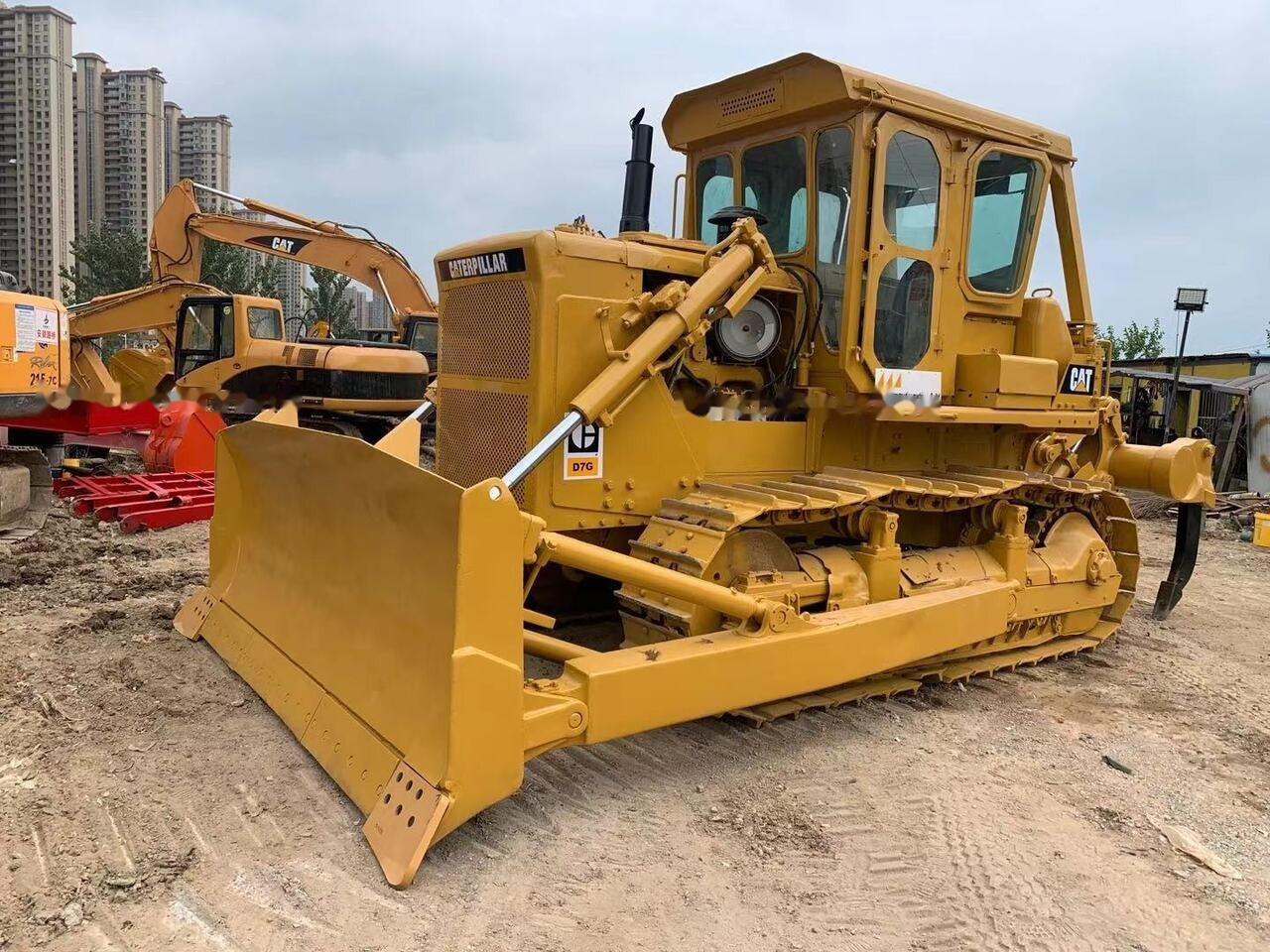 CATERPILLAR D7G - 불도저 : 사진 2 CATERPILLAR D7G - 불도저 : 사진 2