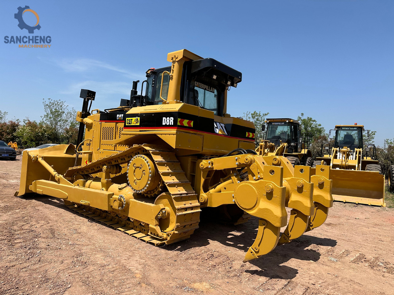 CATERPILLAR D8R - 불도저 : 사진 1 CATERPILLAR D8R - 불도저 : 사진 1