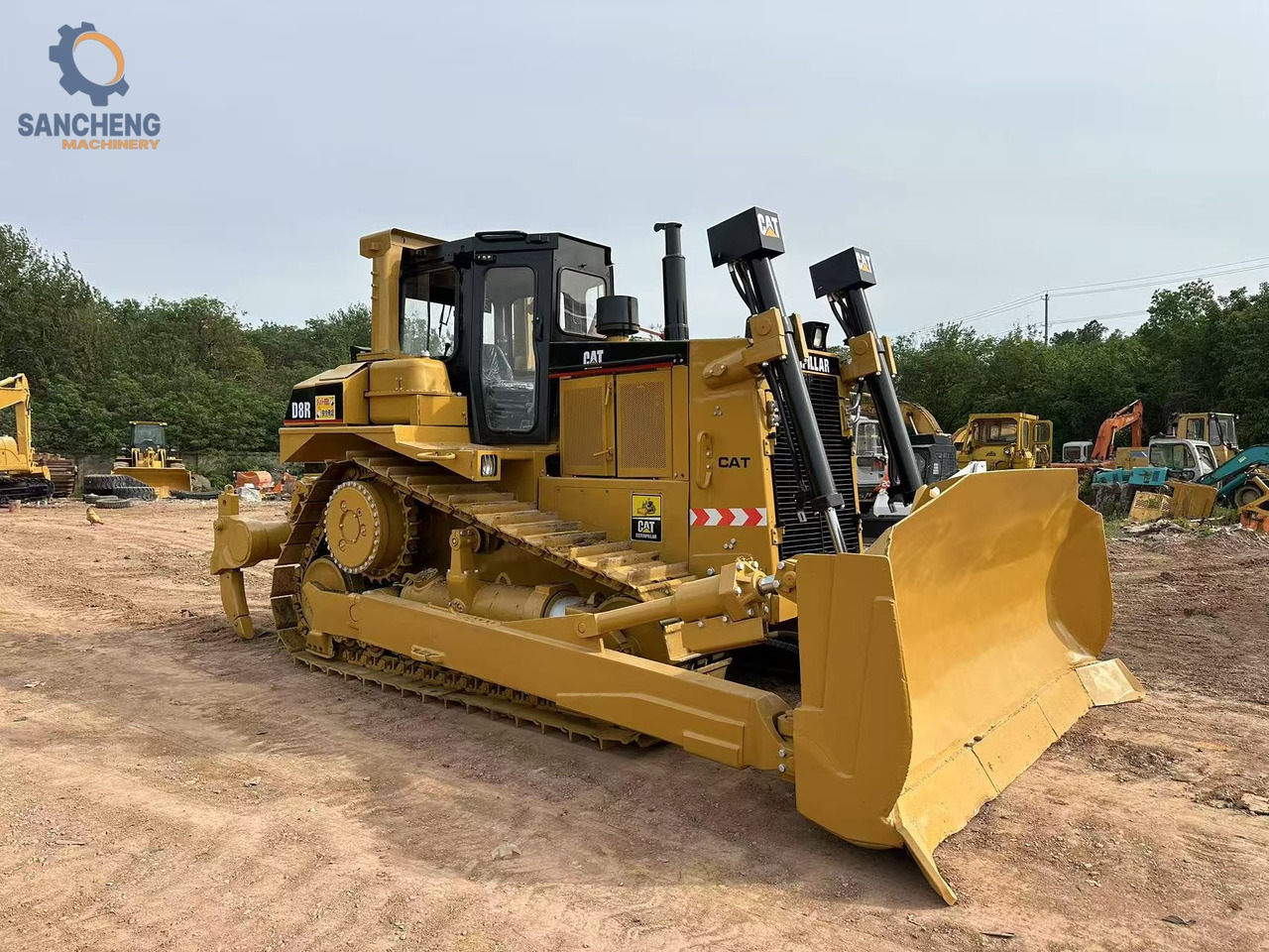 CATERPILLAR D8R - 불도저 : 사진 5 CATERPILLAR D8R - 불도저 : 사진 5