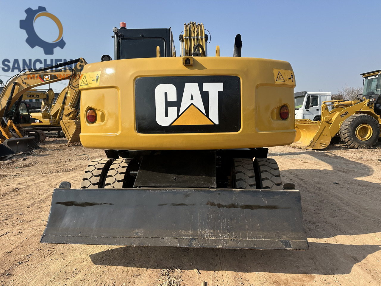 CATERPILLAR M320D2 - 휠 굴삭기 : 사진 3 CATERPILLAR M320D2 - 휠 굴삭기 : 사진 3