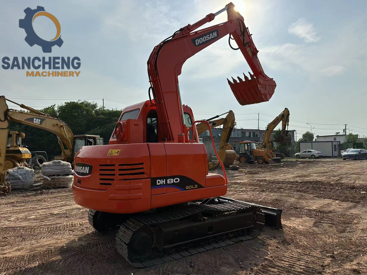 DOOSAN DH80 excavator - 크롤러 굴삭기 : 사진 3 DOOSAN DH80 excavator - 크롤러 굴삭기 : 사진 3