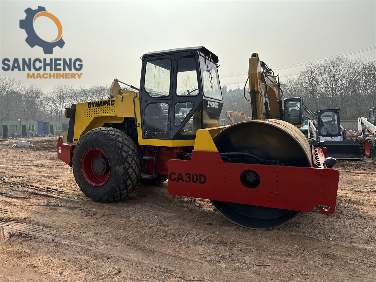 DYNAPAC CA30D - 롤러 : 사진 4 DYNAPAC CA30D - 롤러 : 사진 4