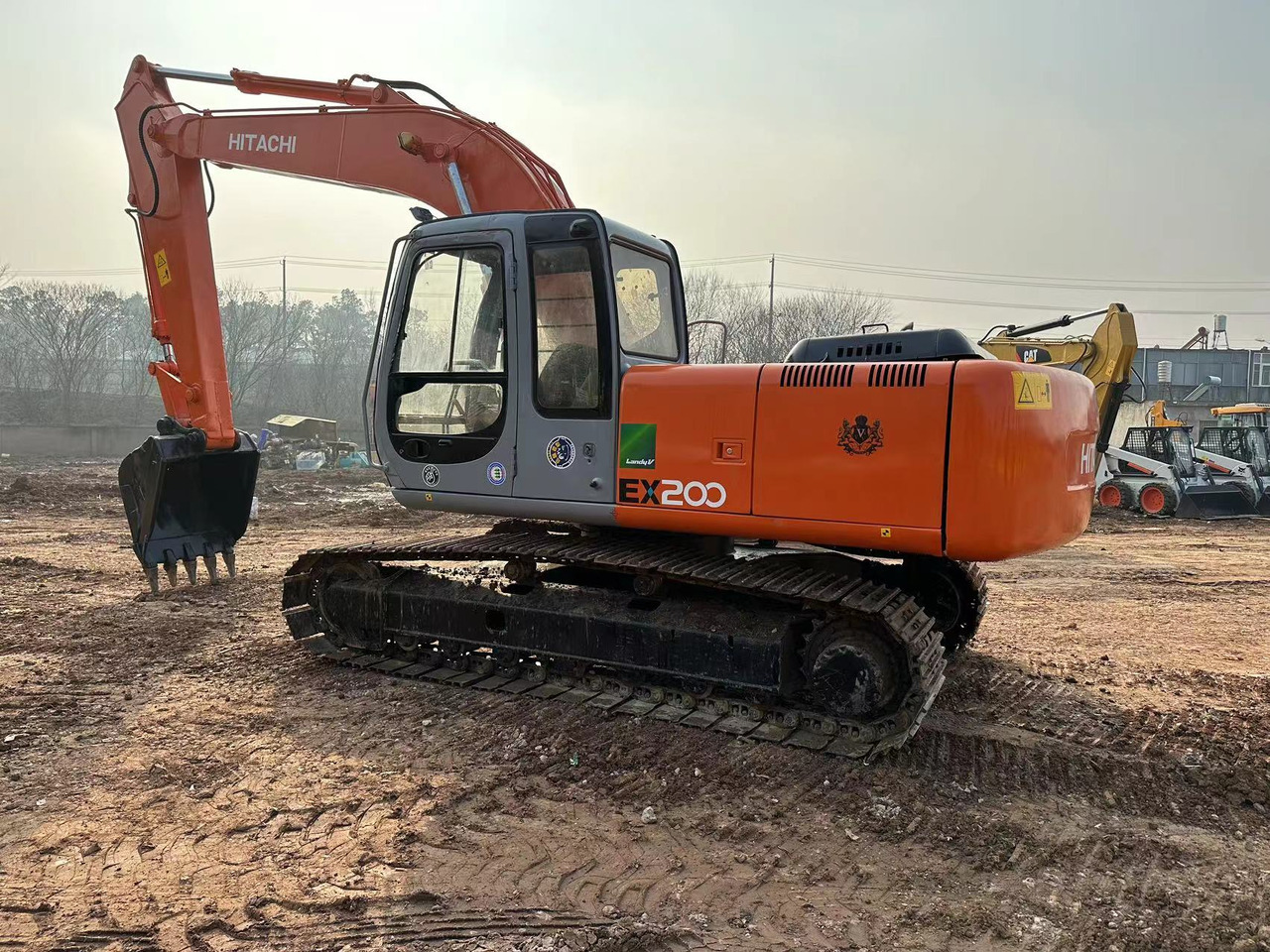 HITACHI EX200 - 굴착기 : 사진 3 HITACHI EX200 - 굴착기 : 사진 3