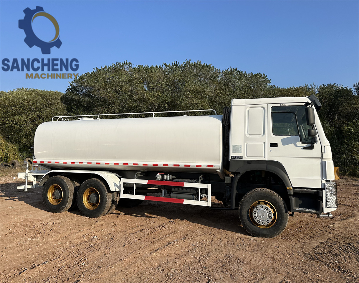 SINOTRUK HOWO 370HP 6x4 Water Tank Truck - 유조트럭 : 사진 3 SINOTRUK HOWO 370HP 6x4 Water Tank Truck - 유조트럭 : 사진 3
