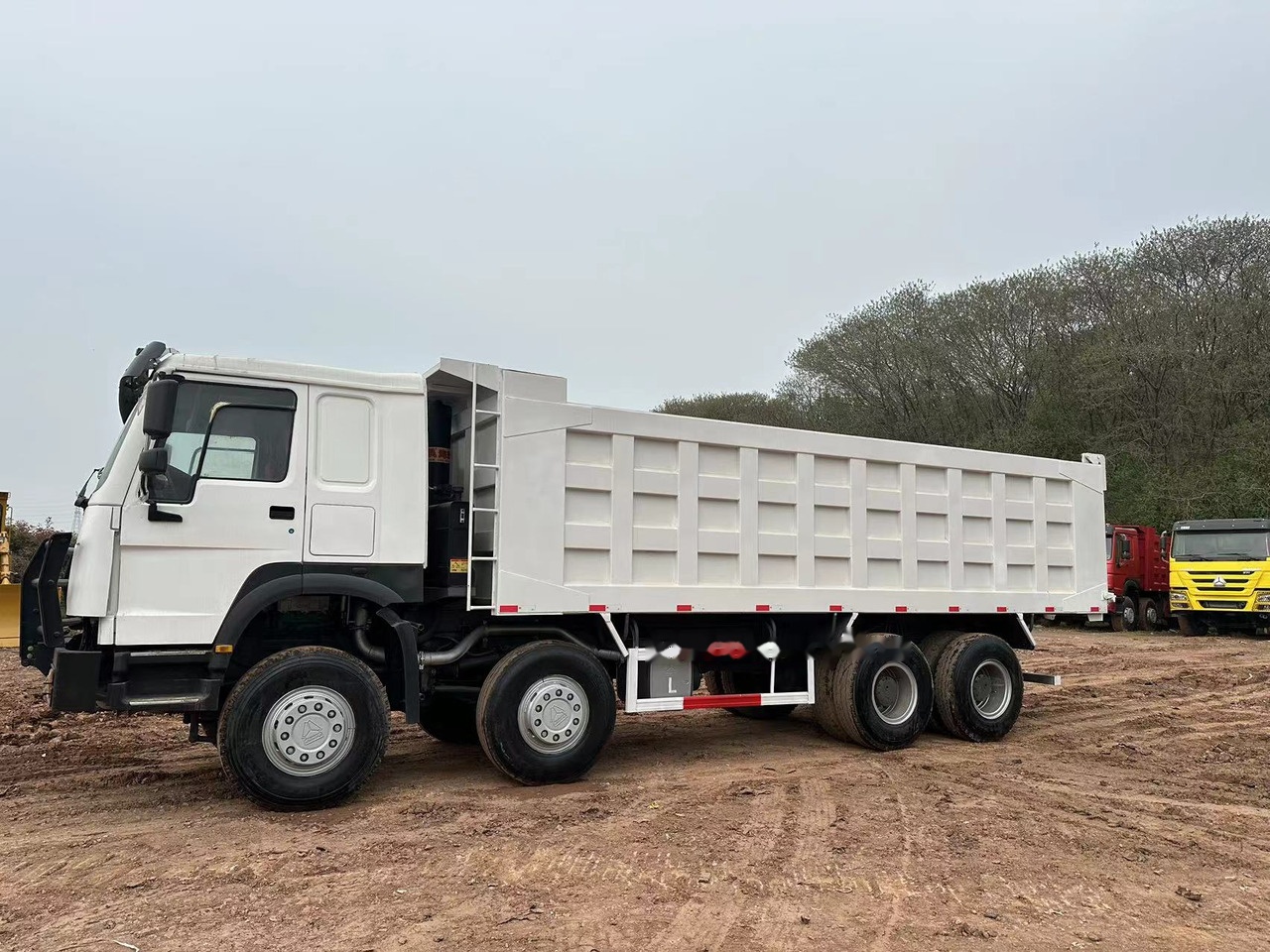 SINOTRUK HOWO 371 with Bumper - 덤프트럭 : 사진 5 SINOTRUK HOWO 371 with Bumper - 덤프트럭 : 사진 5