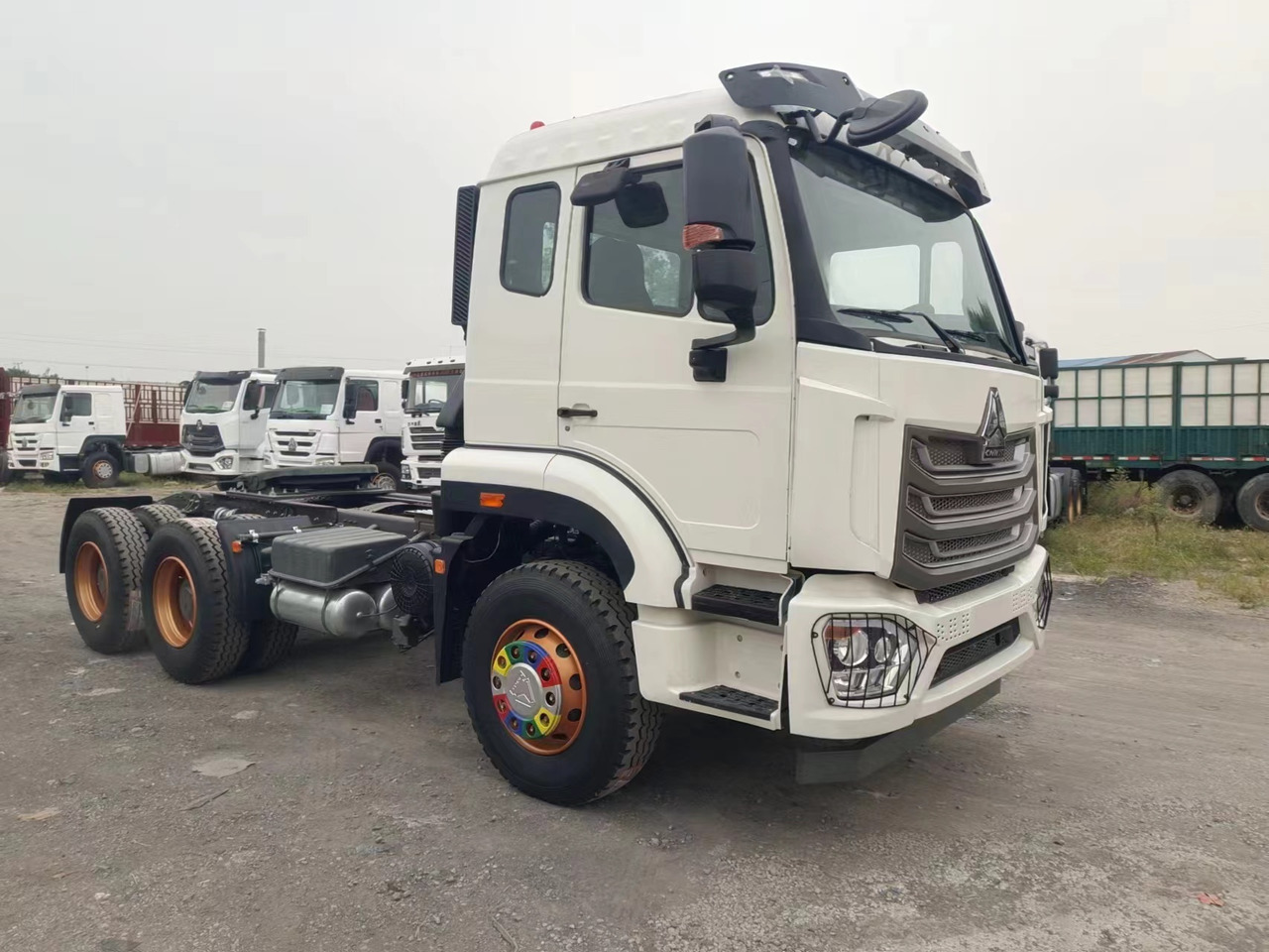SINOTRUK HOWO 371hp 6X4 Tractor unit - 트랙터 유닛 : 사진 3 SINOTRUK HOWO 371hp 6X4 Tractor unit - 트랙터 유닛 : 사진 3