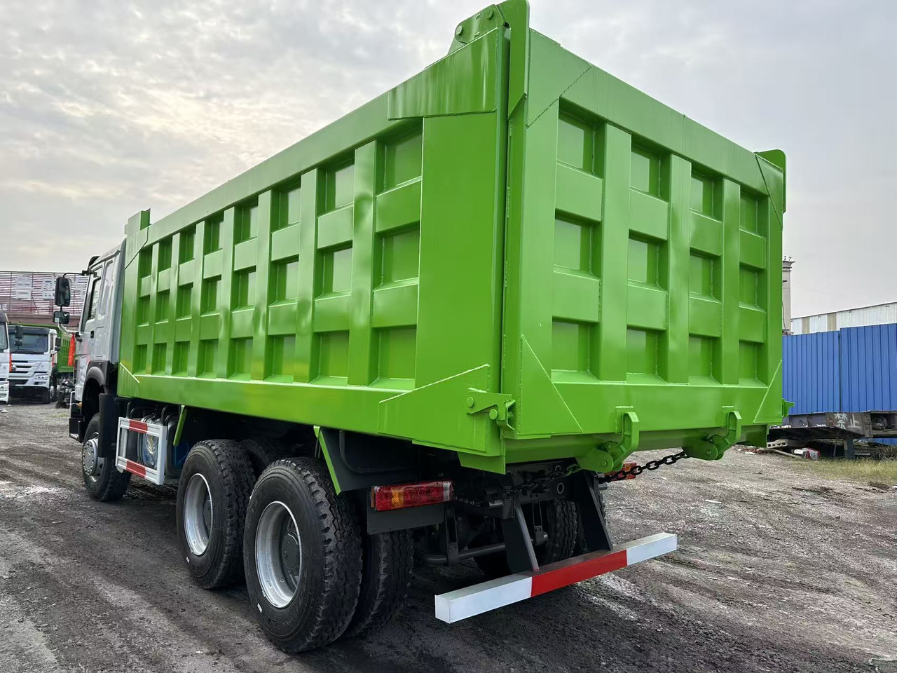 SINOTRUK HOWO 400HP 6X4 Tipper Truck - 덤프트럭 : 사진 5 SINOTRUK HOWO 400HP 6X4 Tipper Truck - 덤프트럭 : 사진 5