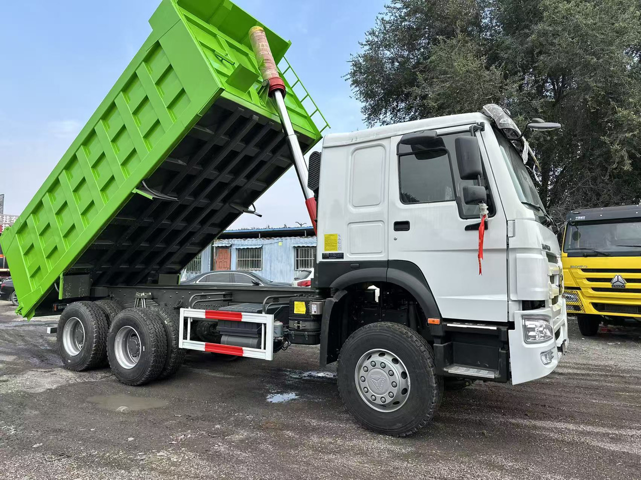 SINOTRUK HOWO 400HP 6X4 Tipper Truck - 덤프트럭 : 사진 1 SINOTRUK HOWO 400HP 6X4 Tipper Truck - 덤프트럭 : 사진 1