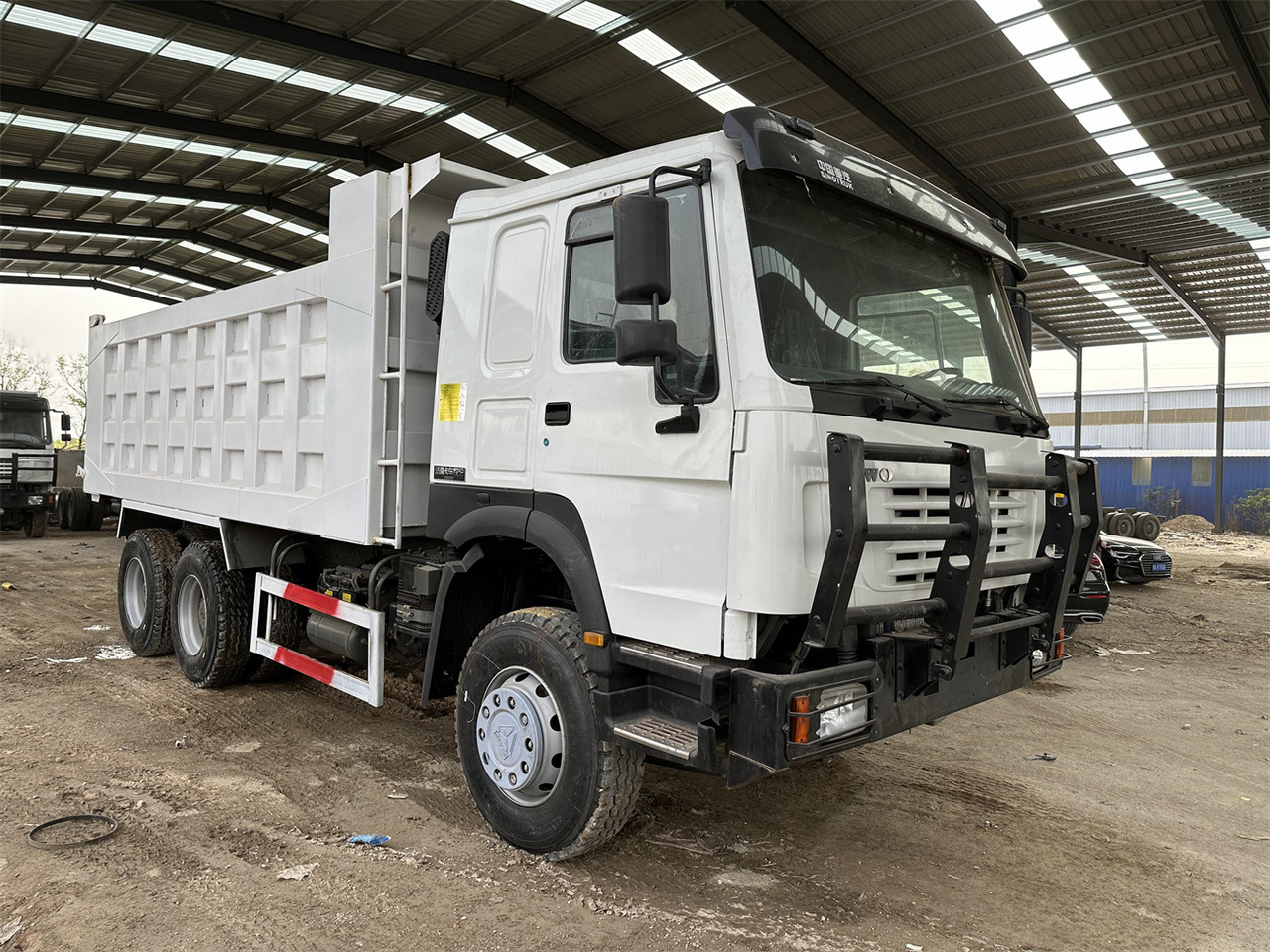 SINOTRUK HOWO Dump truck 371 6x4 - 덤프트럭 : 사진 5 SINOTRUK HOWO Dump truck 371 6x4 - 덤프트럭 : 사진 5
