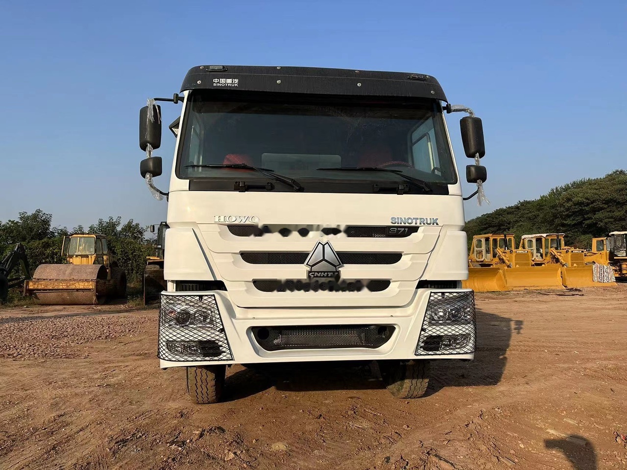 SINOTRUK HOWO HOWO 371 6x4 - 덤프트럭 : 사진 3 SINOTRUK HOWO HOWO 371 6x4 - 덤프트럭 : 사진 3
