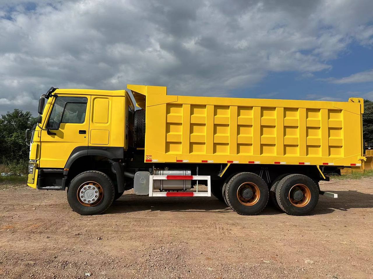 SINOTRUK Howo 371 Dump truck - 덤프트럭 : 사진 4 SINOTRUK Howo 371 Dump truck - 덤프트럭 : 사진 4