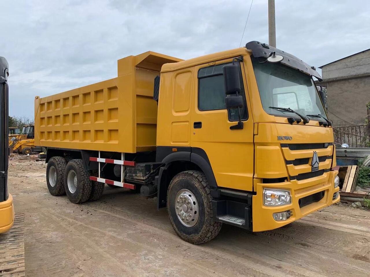 SINOTRUK Howo Dump truck 371 - 덤프트럭 : 사진 1 SINOTRUK Howo Dump truck 371 - 덤프트럭 : 사진 1