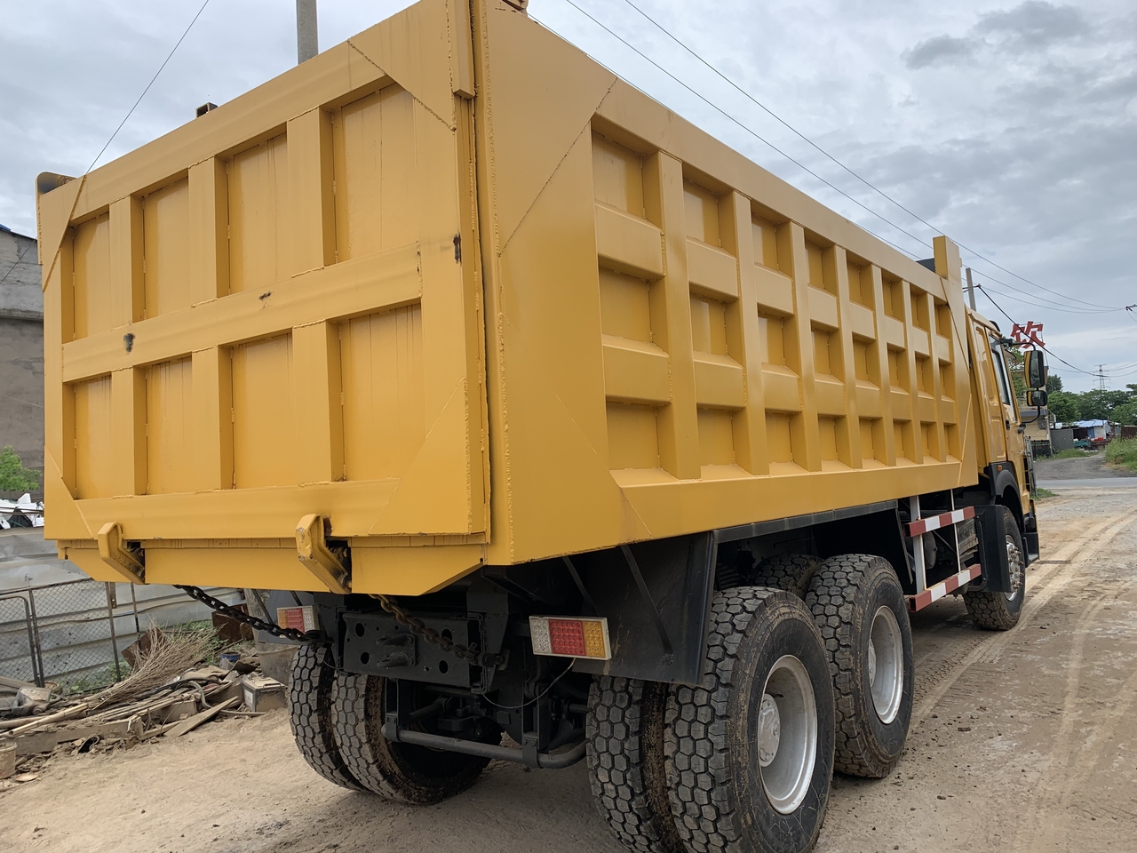 SINOTRUK Howo Dump truck 371 - 덤프트럭 : 사진 2 SINOTRUK Howo Dump truck 371 - 덤프트럭 : 사진 2