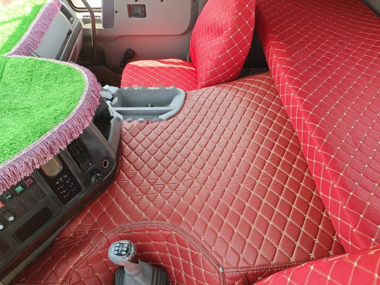 SINOTRUK Howo tractor unit 420 - 트랙터 유닛 : 사진 5 SINOTRUK Howo tractor unit 420 - 트랙터 유닛 : 사진 5