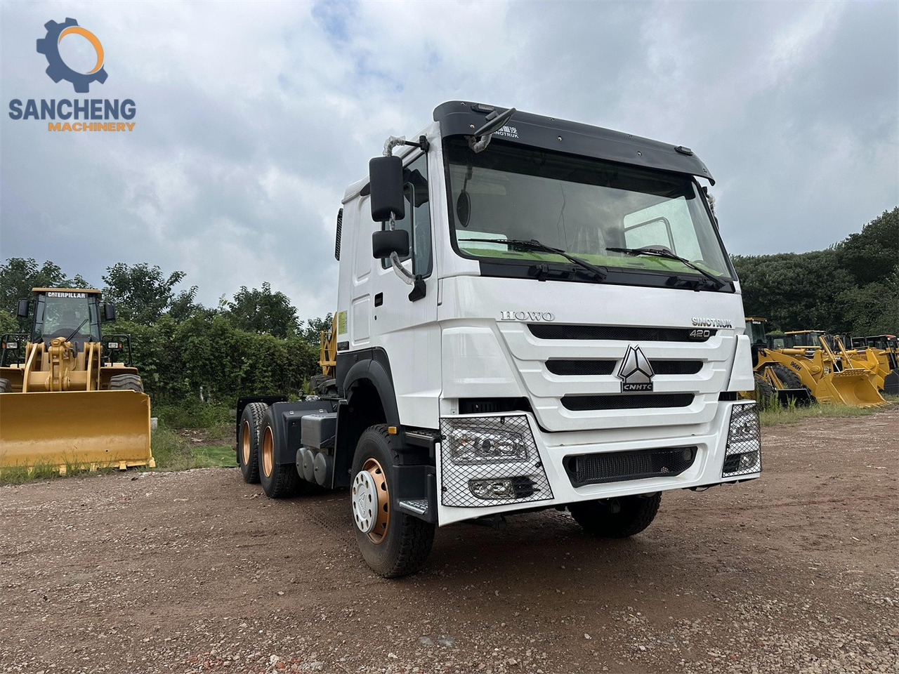 SINOTRUK Howo tractor unit 420hp - 트랙터 유닛 : 사진 1 SINOTRUK Howo tractor unit 420hp - 트랙터 유닛 : 사진 1