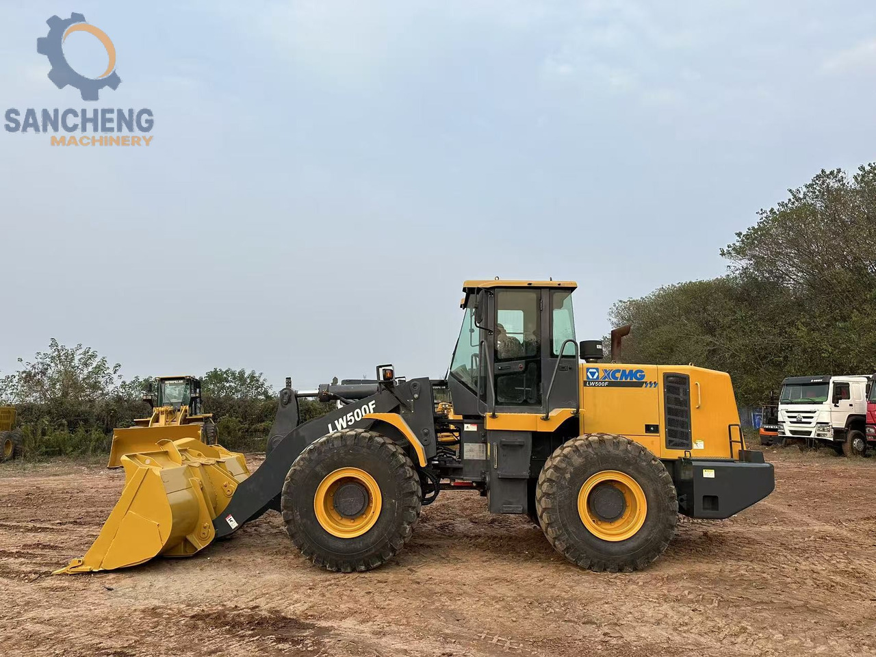 XCMG LW500F - 휠 로더 : 사진 1 XCMG LW500F - 휠 로더 : 사진 1