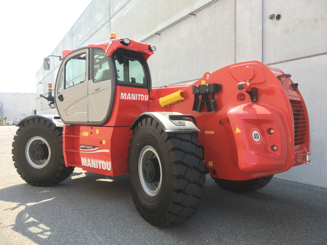 MANITOU MHT 10230 ST4 - 2018 - 텔레스코픽 핸들러 : 사진 2 MANITOU MHT 10230 ST4 - 2018 - 텔레스코픽 핸들러 : 사진 2