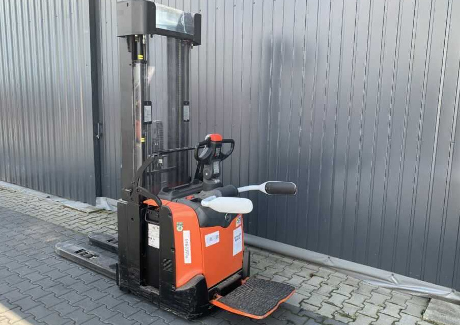 BT SPE160L - 스태커 : 사진 2 BT SPE160L - 스태커 : 사진 2