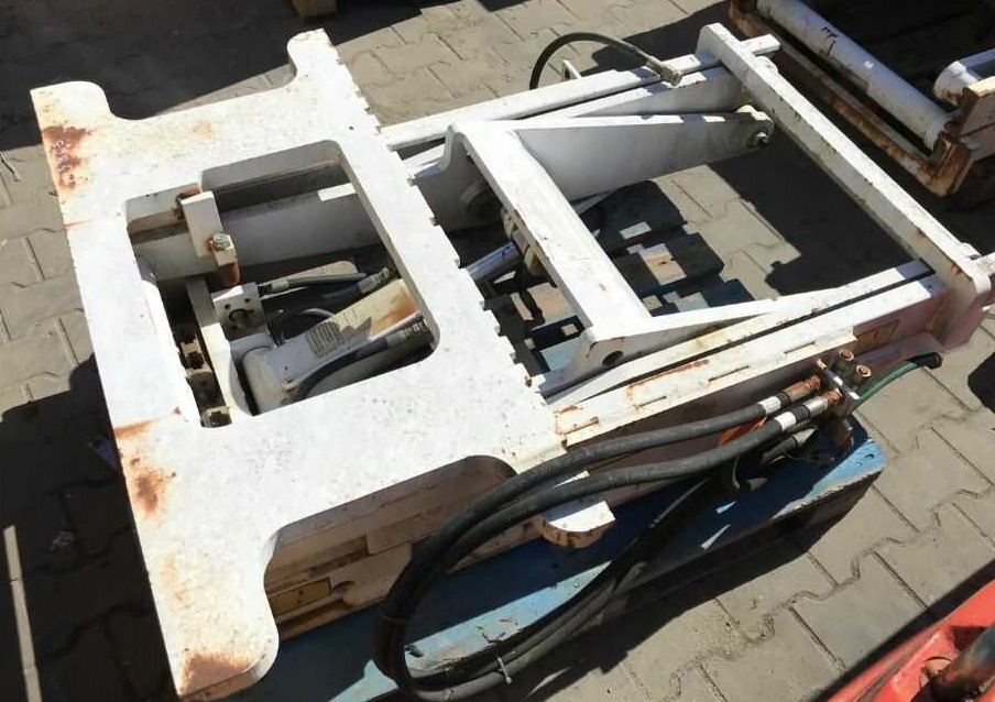 Cascade 66A-LX-011 - 포크 자재 취급 장비 용 : 사진 2 Cascade 66A-LX-011 - 포크 자재 취급 장비 용 : 사진 2