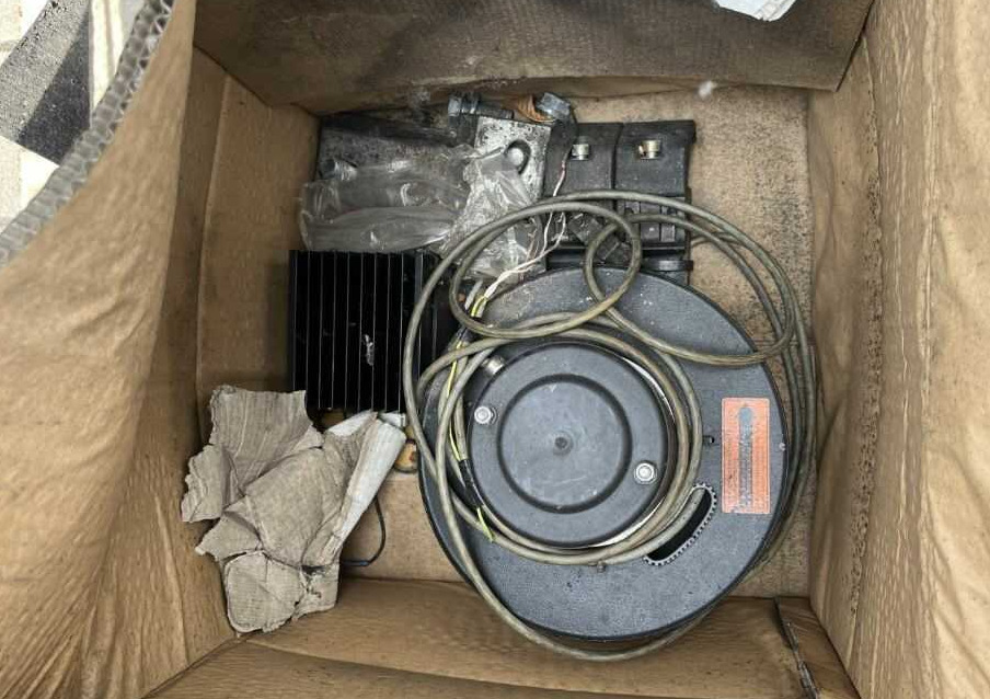 Cascade UEC-07-2003 R0, Kartonklammer - 클램프 자재 취급 장비 용 : 사진 4 Cascade UEC-07-2003 R0, Kartonklammer - 클램프 자재 취급 장비 용 : 사진 4