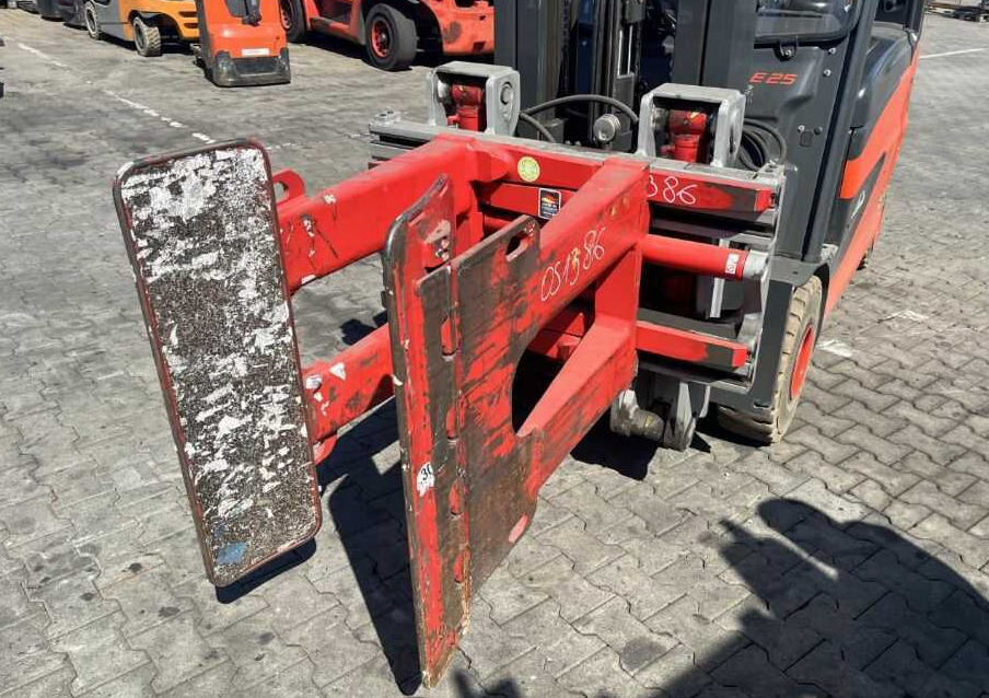 Durwen RKKP25 - 클램프 지게차 용 : 사진 4 Durwen RKKP25 - 클램프 지게차 용 : 사진 4