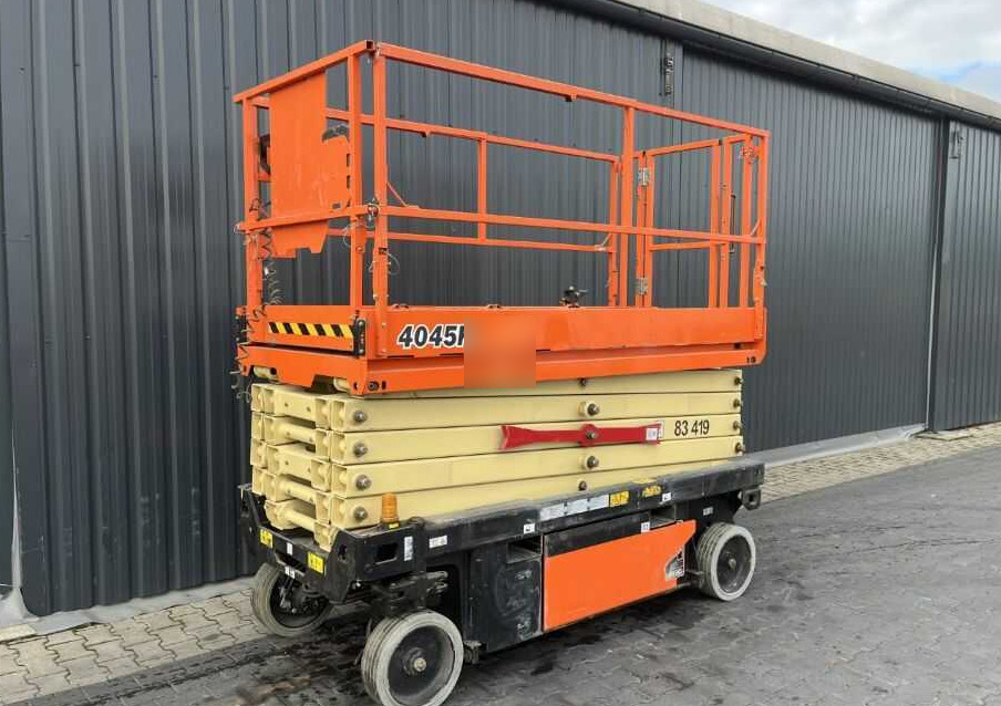 JLG 4045R - 시저 리프트 : 사진 1 JLG 4045R - 시저 리프트 : 사진 1
