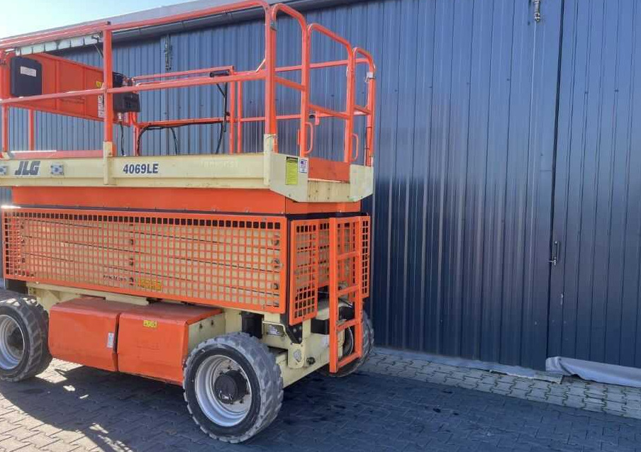 JLG 4069LE - 시저 리프트 : 사진 3 JLG 4069LE - 시저 리프트 : 사진 3
