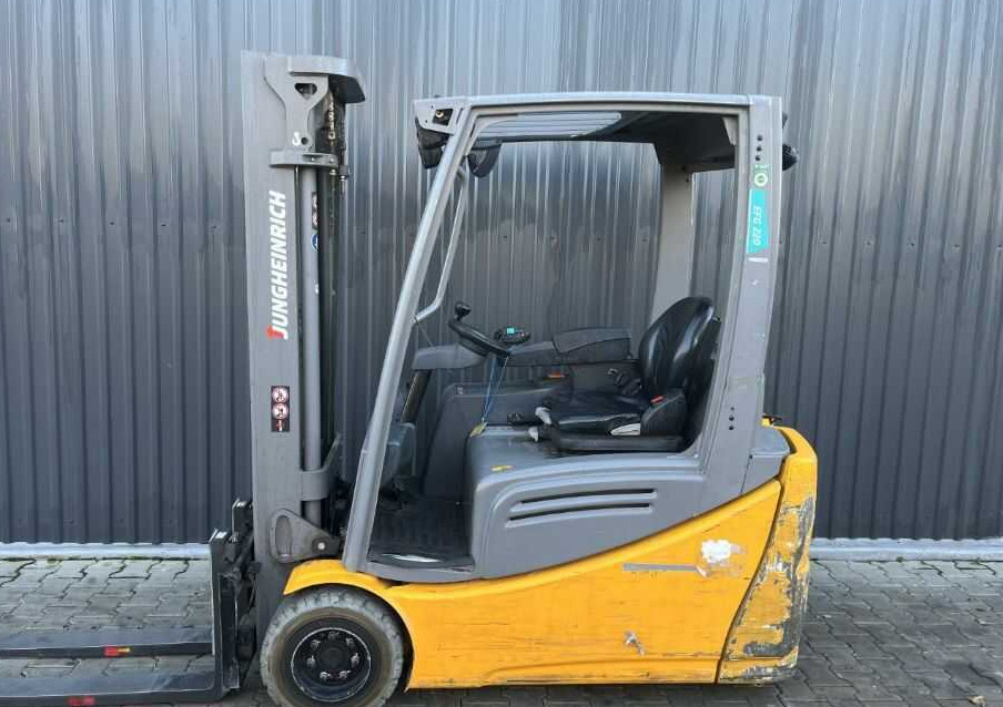 Jungheinrich EFG220 - 전기 지게차 : 사진 2 Jungheinrich EFG220 - 전기 지게차 : 사진 2