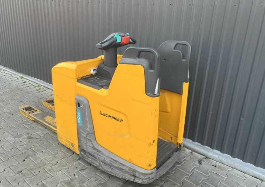 Jungheinrich ERE225 - 팔레트 트럭 : 사진 3 Jungheinrich ERE225 - 팔레트 트럭 : 사진 3