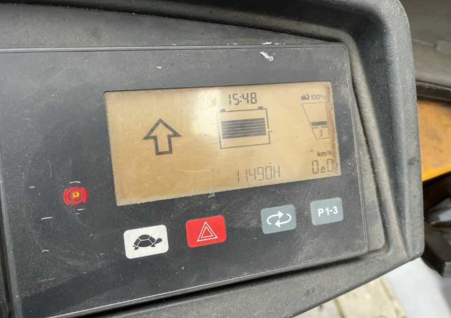 Jungheinrich EZS570 - 견인 트랙터 : 사진 5 Jungheinrich EZS570 - 견인 트랙터 : 사진 5