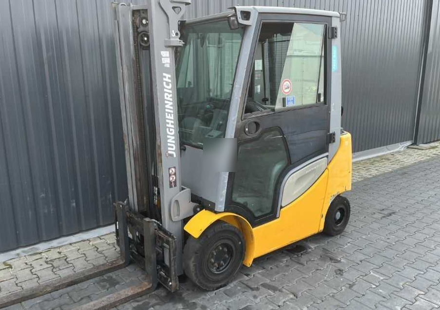 Jungheinrich TFG316s - LPG 지게차 : 사진 1 Jungheinrich TFG316s - LPG 지게차 : 사진 1