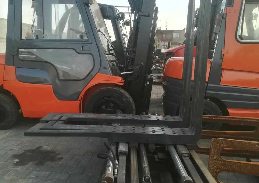 Kaup Triple pallet handlers - 포크 지게차 용 : 사진 3 Kaup Triple pallet handlers - 포크 지게차 용 : 사진 3