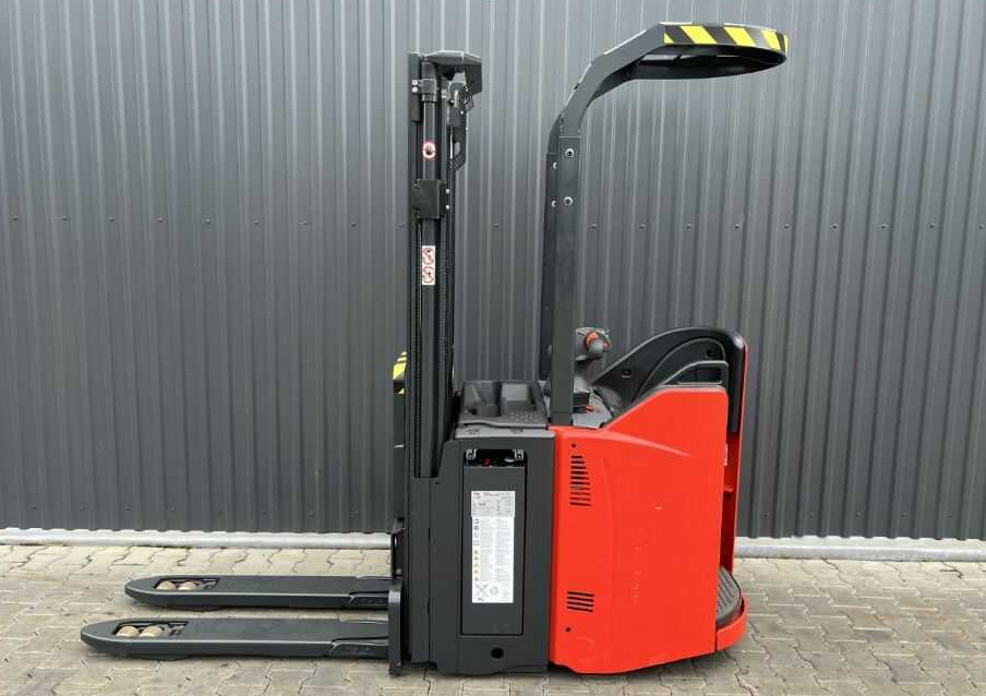 Linde D14SP - 스태커 : 사진 2 Linde D14SP - 스태커 : 사진 2
