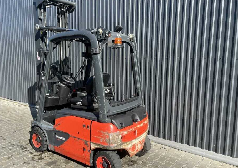 Linde E16P-02 - 전기 지게차 : 사진 3 Linde E16P-02 - 전기 지게차 : 사진 3