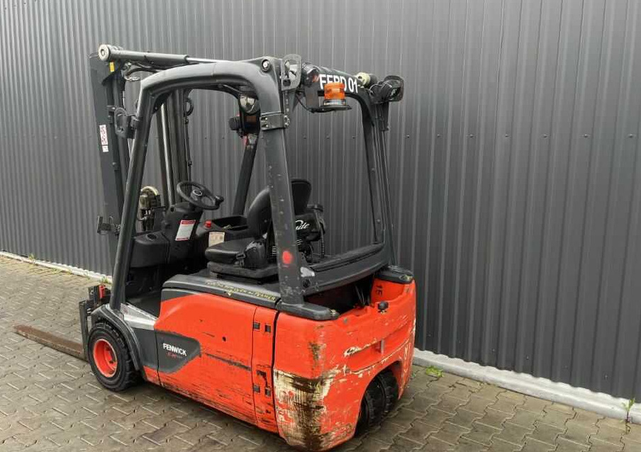 Linde E20L-02 - 전기 지게차 : 사진 3 Linde E20L-02 - 전기 지게차 : 사진 3