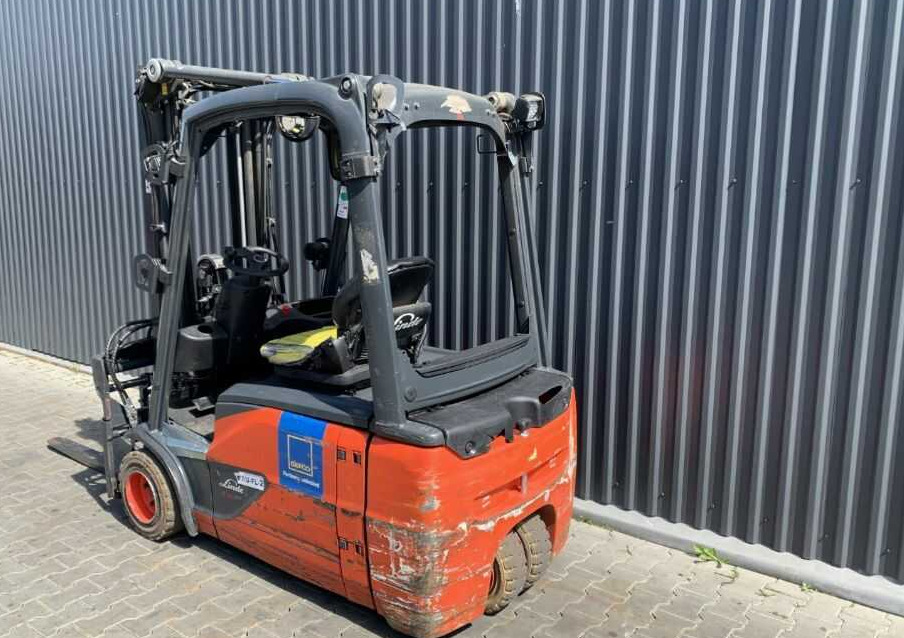 Linde E20L-02 - 전기 지게차 : 사진 3 Linde E20L-02 - 전기 지게차 : 사진 3