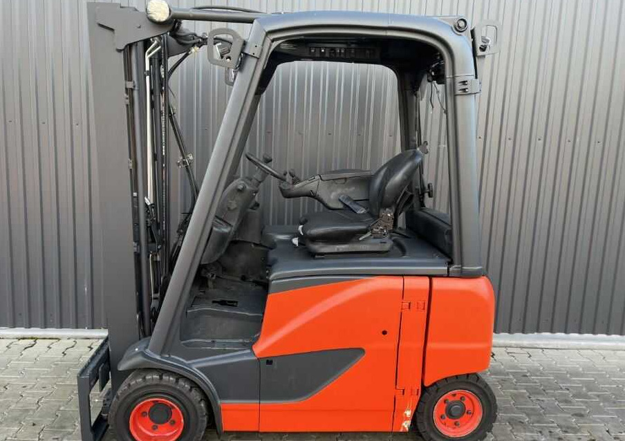 Linde E20PH-02 - 전기 지게차 : 사진 2 Linde E20PH-02 - 전기 지게차 : 사진 2