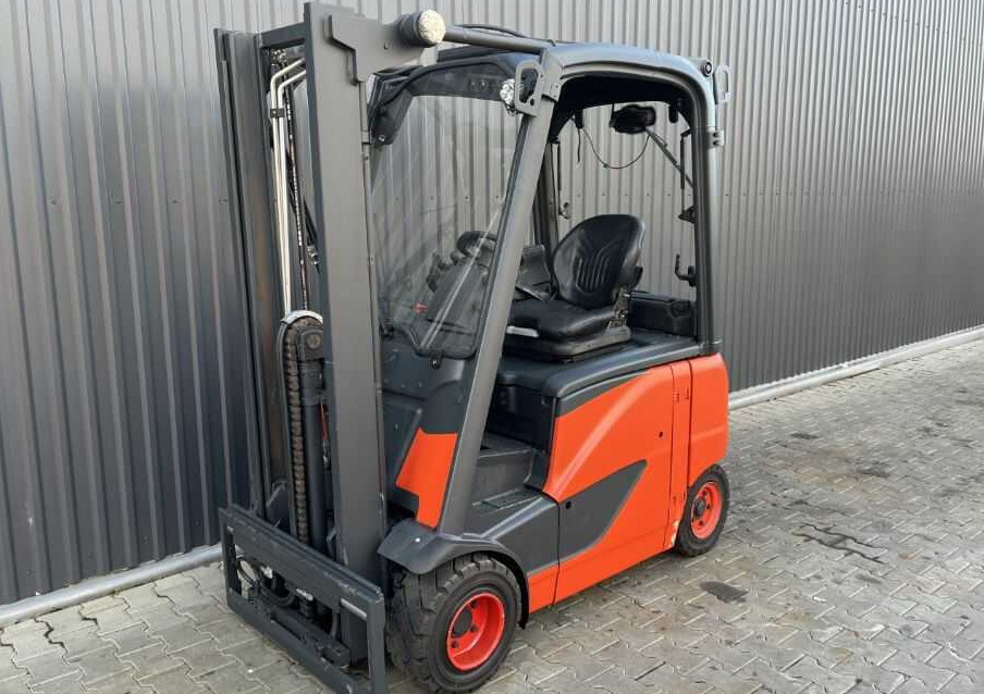 Linde E20PH-02 - 전기 지게차 : 사진 1 Linde E20PH-02 - 전기 지게차 : 사진 1