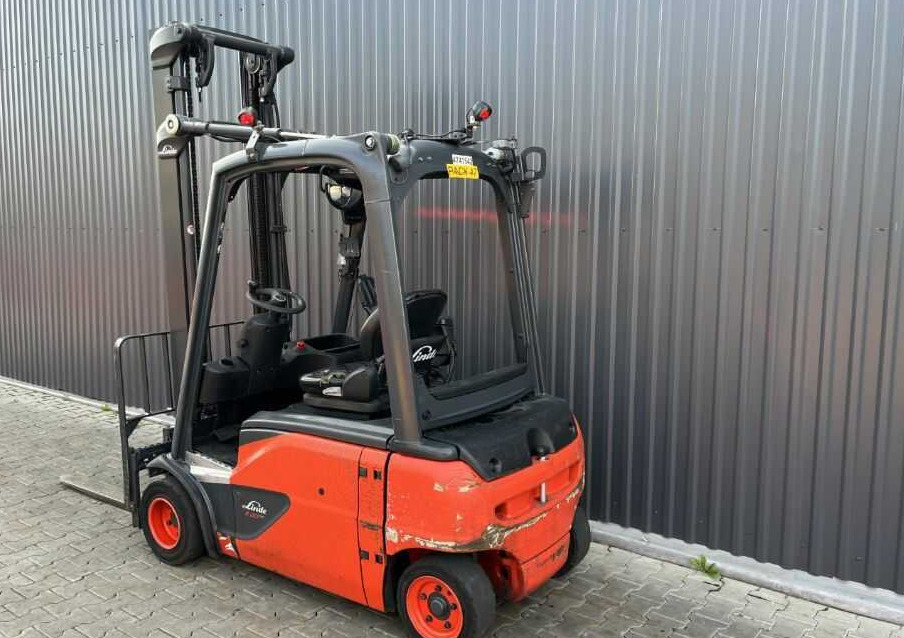 Linde E20PL-02 - 전기 지게차 : 사진 3 Linde E20PL-02 - 전기 지게차 : 사진 3