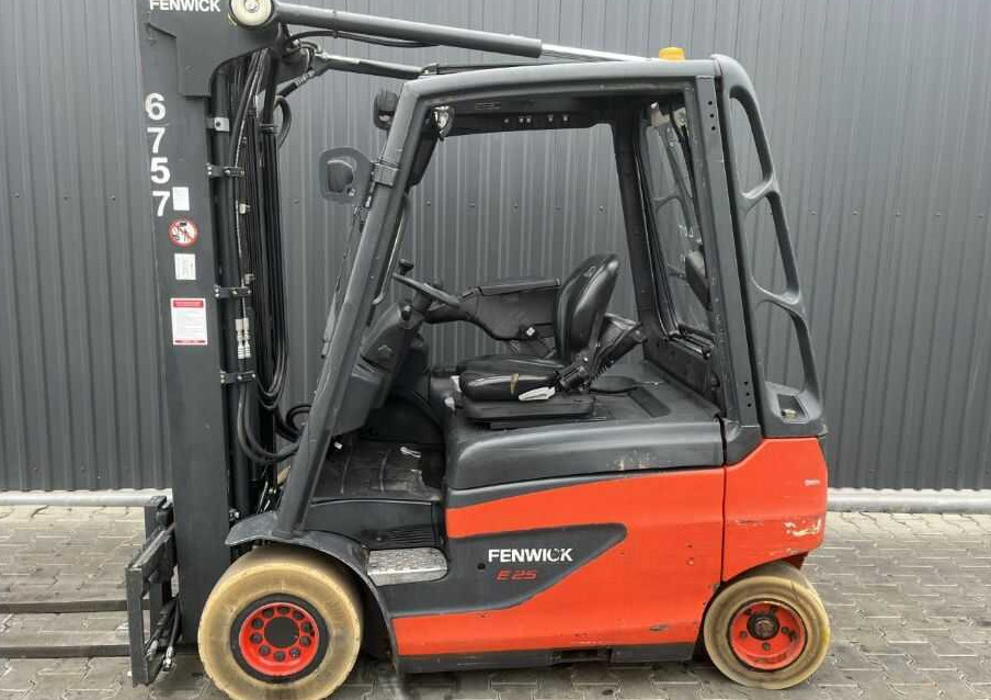 Linde E25-01 - 전기 지게차 : 사진 2 Linde E25-01 - 전기 지게차 : 사진 2